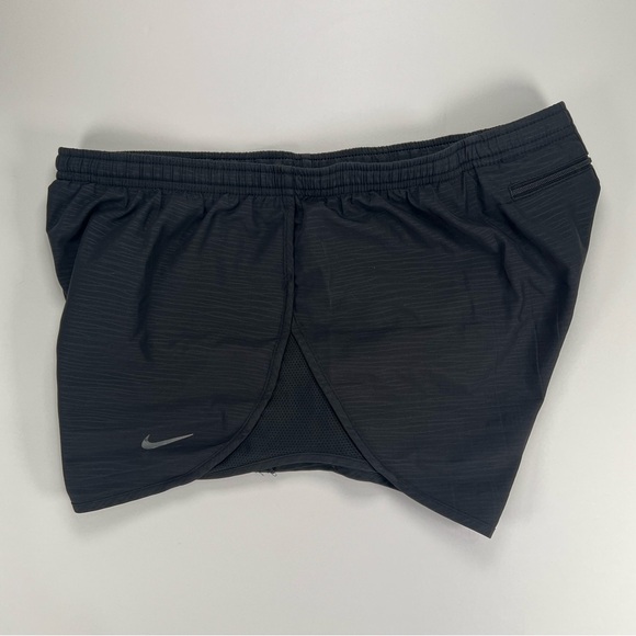 Nike Dri-Fit Running Shorts w/ Pocket and Inner Lining - black, M - Picture 3 of 13